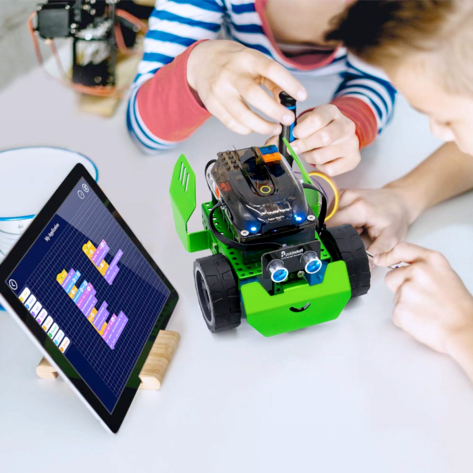  Robobloq Qoopers 6 in 1 Programming Robot Building Kit