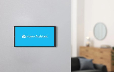 Shelly Wall Display X2 - Smart Control Panel with 5A WiFi/Bluetooth Relay + BLU H&T Sensor - Black