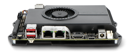 LattePanda Sigma is equipped with many connectors known from PC computers